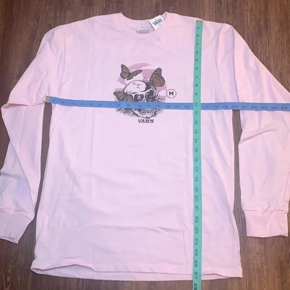 Vans Pink Skull Skutterfly T-Shirt LS Medium NWT - Picture 6 of 7